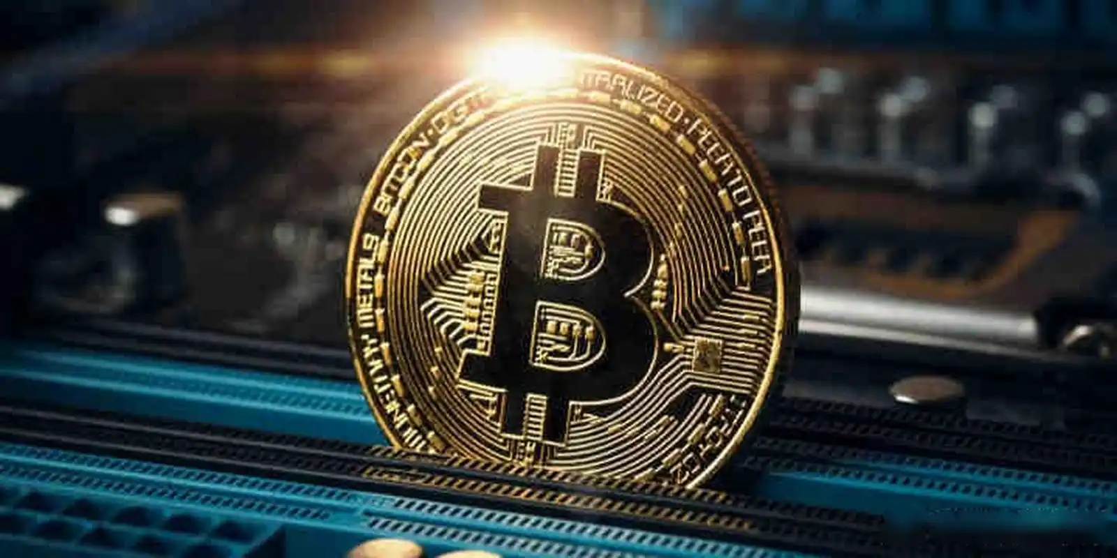 Mining farm with numerous rigs